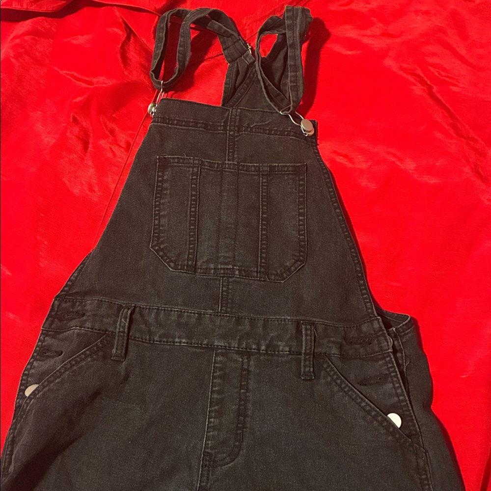 NOBO Black Relaxed Fit mini overalls